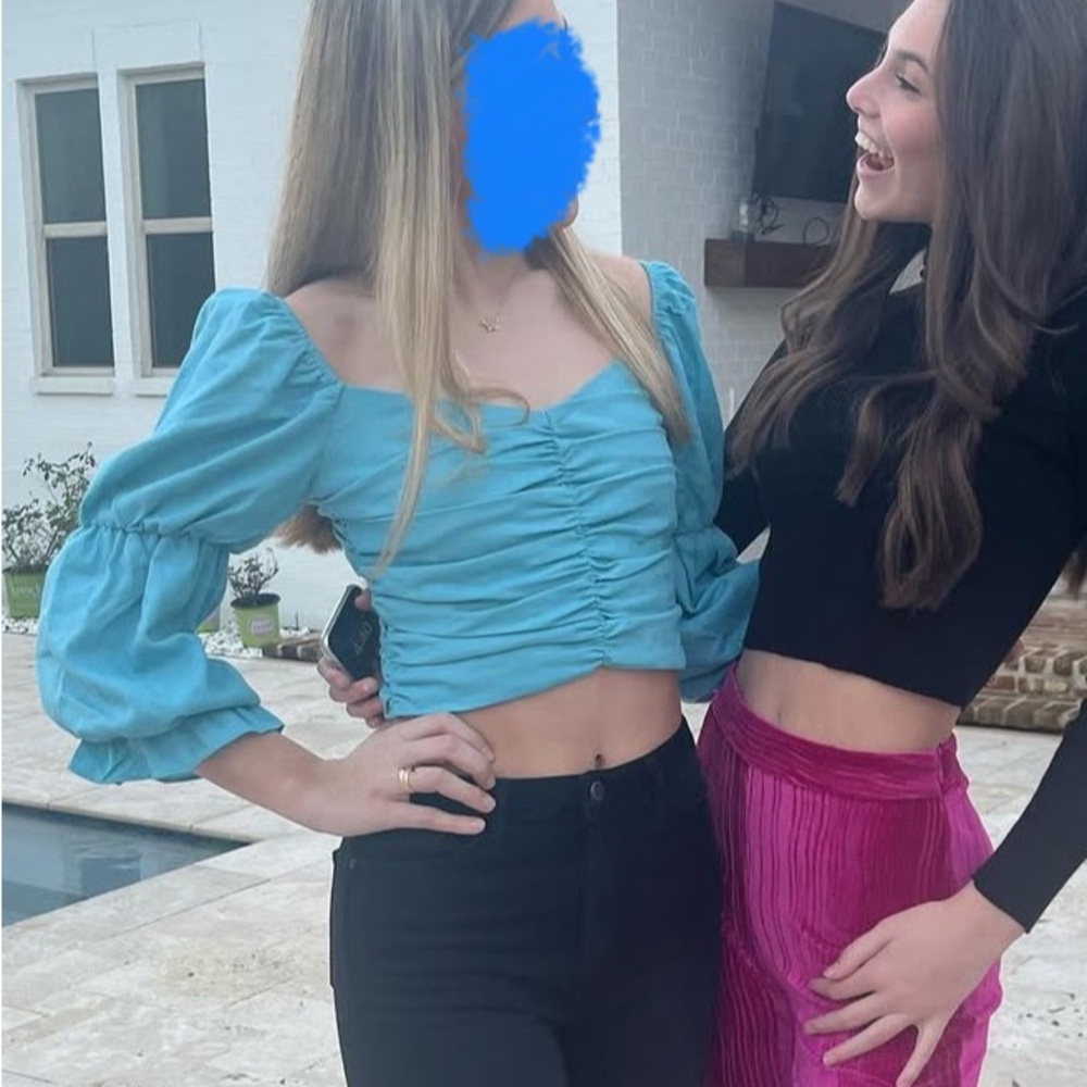 DO+BE Blue Ruched Crop Blouse 3/4 Sleeve